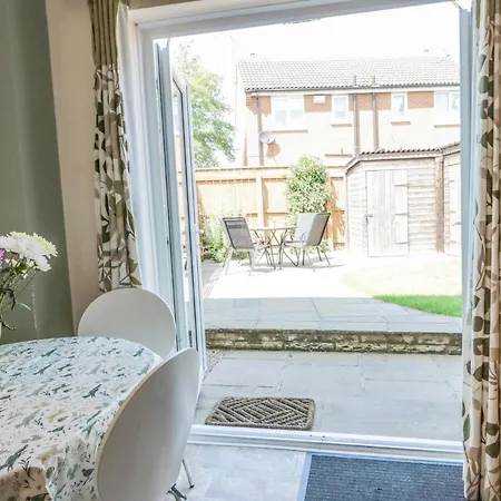 Holiday home Sutton Court *